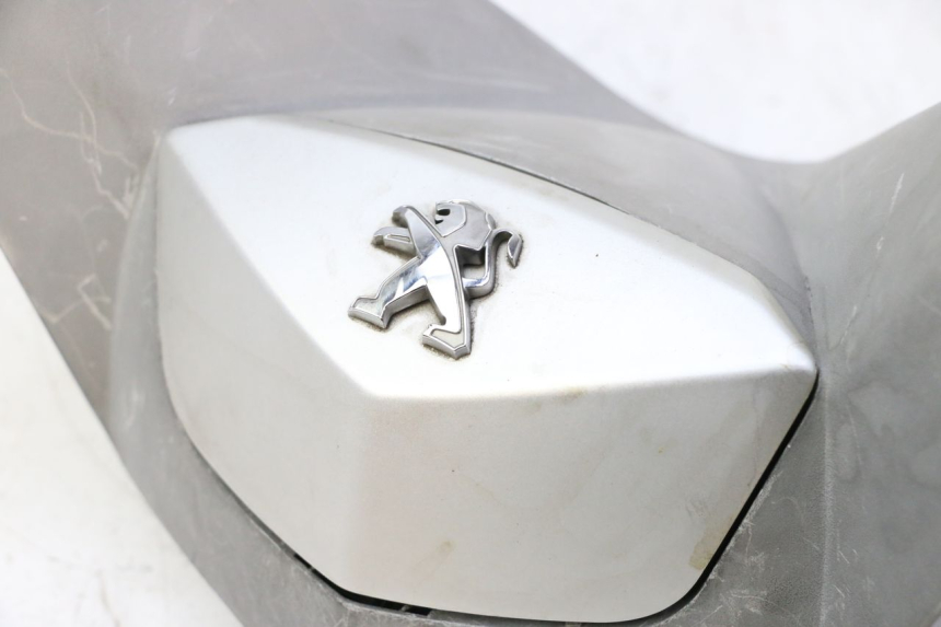 photo de COUVRE GUIDON AVANT PEUGEOT SATELIS 125 (2010 - 2012)