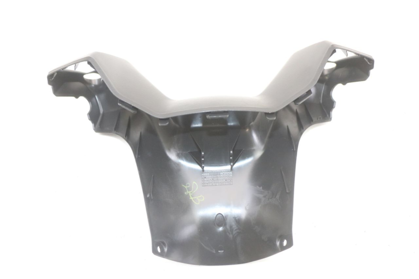photo de COUVRE GUIDON AVANT SUZUKI BURGMAN 125 (2018 - 2021)