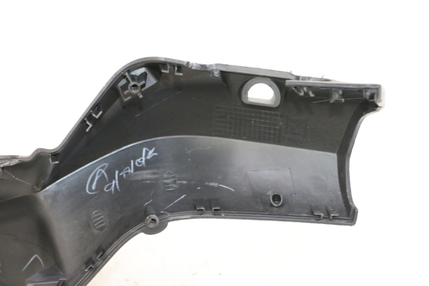 photo de COUVRE GUIDON AVANT APRILIA SXR 50 (2021 - 2023)