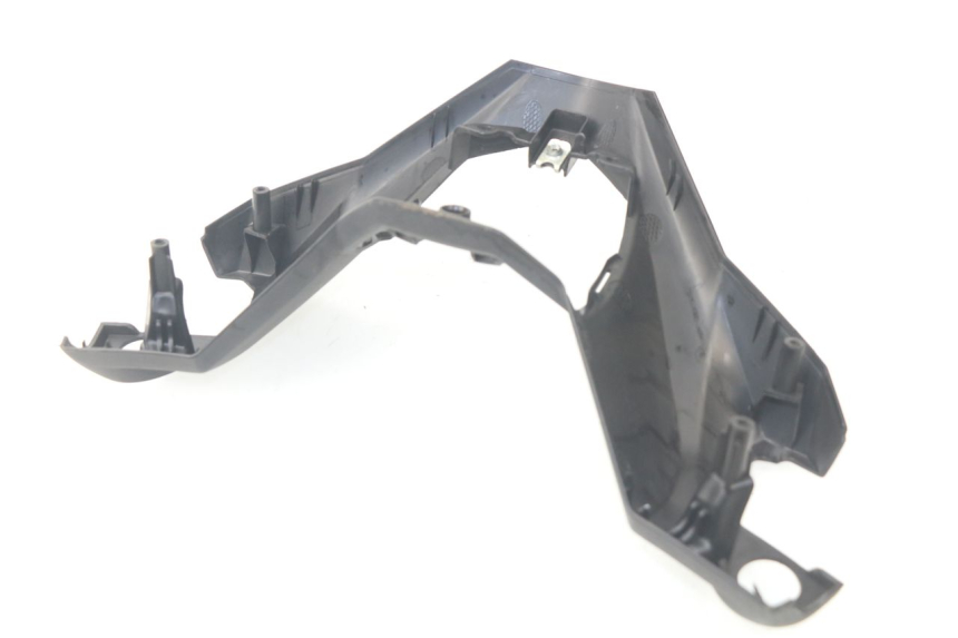 photo de COUVRE GUIDON AVANT YAMAHA XMAX X-MAX ABS 125 (2014 - 2016) - Détail de la pièce
