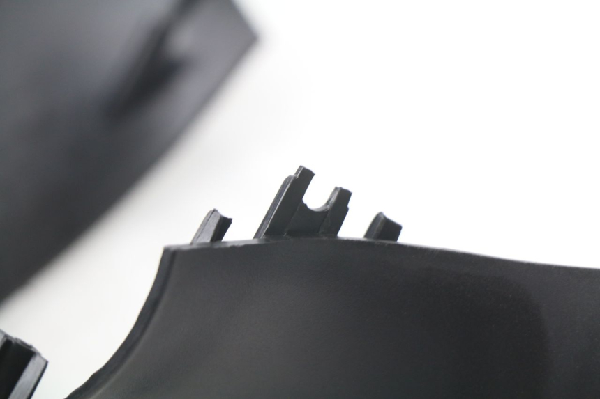 photo de COUVRE GUIDON AVANT PIAGGIO ZIP 4T 50 (2018 - 2020)