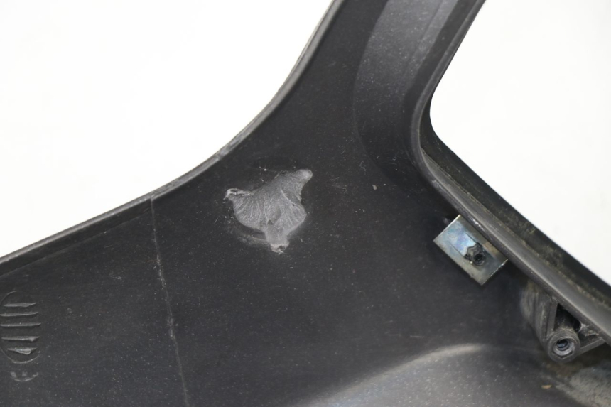 photo de COUVRE GUIDON COMMODO PIAGGIO LIBERTY 4T 50 (2009 - 2015)
