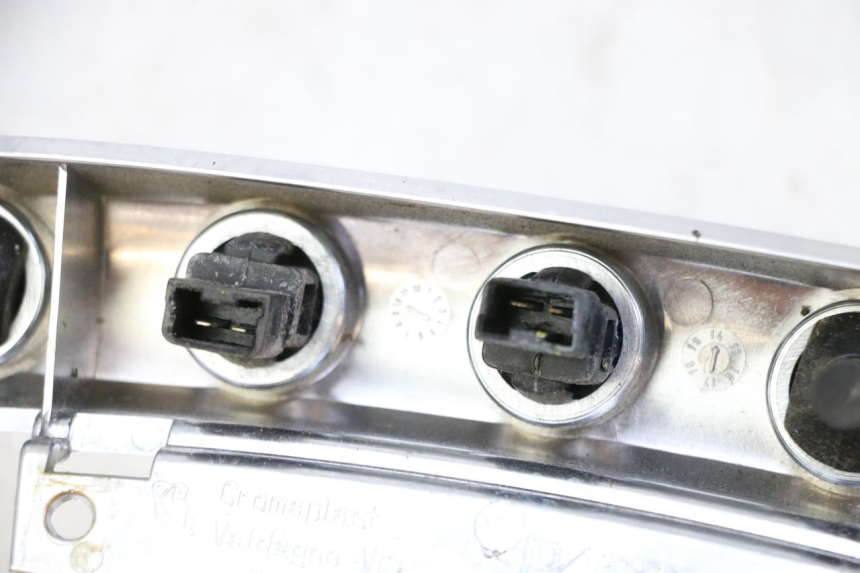 photo de COUVRE GUIDON COMMODO PIAGGIO MP3 500 (2014 - 2016)