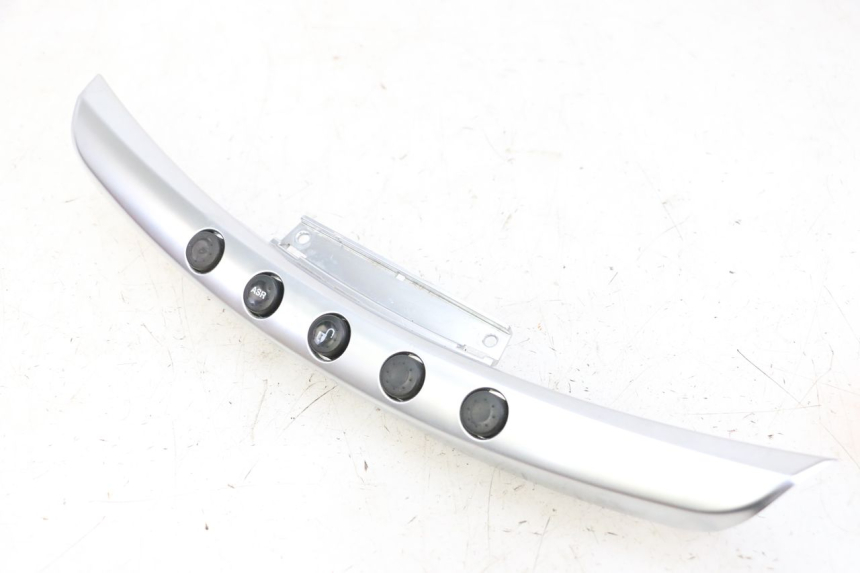 photo de COUVRE GUIDON COMMODO PIAGGIO MP3 500 (2014 - 2016)