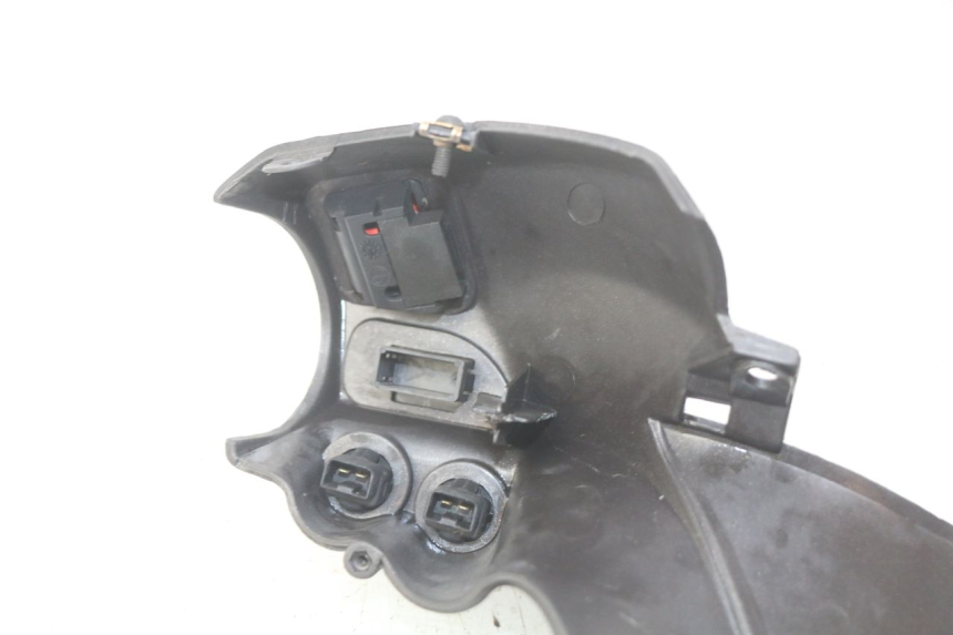 photo de COUVRE GUIDON COMMODO PIAGGIO X9 EVOLUTION 125 (2003 - 2007)