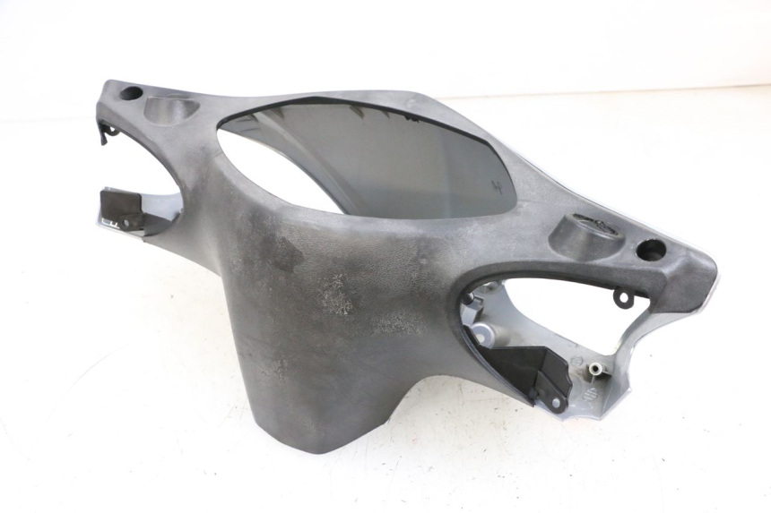 photo de COUVRE GUIDON  MBK FLAME X 125 (2007 - 2016) - Gros plan technique