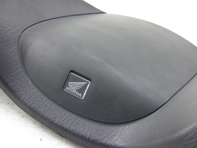 photo de COUVRE GUIDON  HONDA FES S-WING SWING 125 (2007 - 2015)