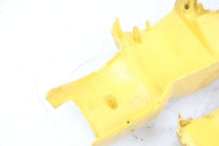 photo de COUVRE GUIDON PEUGEOT LUDIX 50 (2008 - 2017) - Détails caractéristiques