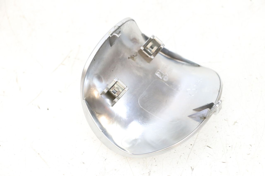 photo de COUVRE GUIDON  PIAGGIO MP3 HPE 300 (2019 - 2026) - Gros plan technique