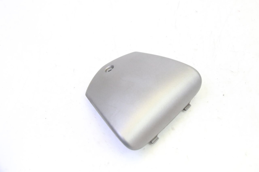 photo de COUVRE GUIDON  PIAGGIO MP3 125 (2006 - 2014)