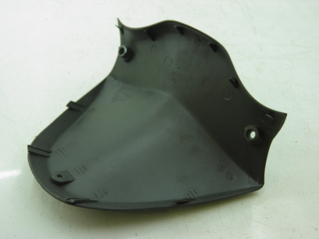 photo de COUVRE GUIDON PIAGGIO X8 125 (2004 - 2007)