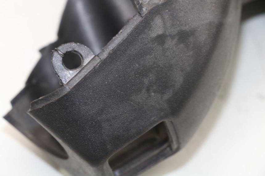 photo de COUVRE GUIDON PIAGGIO X9 EVOLUTION 125 (2003 - 2007)