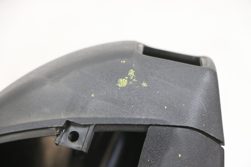 photo de COUVRE GUIDON PIAGGIO XEVO - X EVO 125 (2007 - 2016)