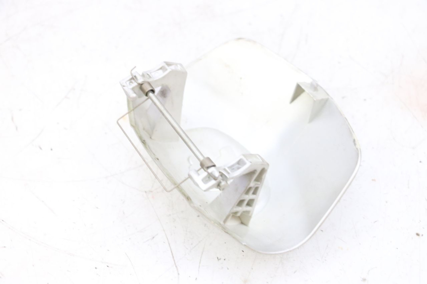 photo de COUVRE GUIDON  PEUGEOT SATELIS 125 (2013 - 2018) - Gros plan technique