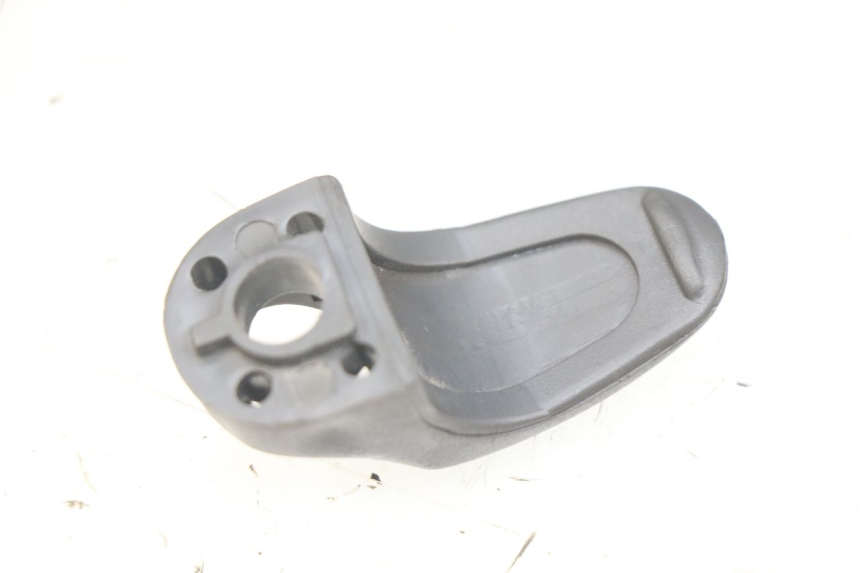 photo de CROCHET SAC KYMCO AGILITY 16+ 4T 50 (2018 - 2023)