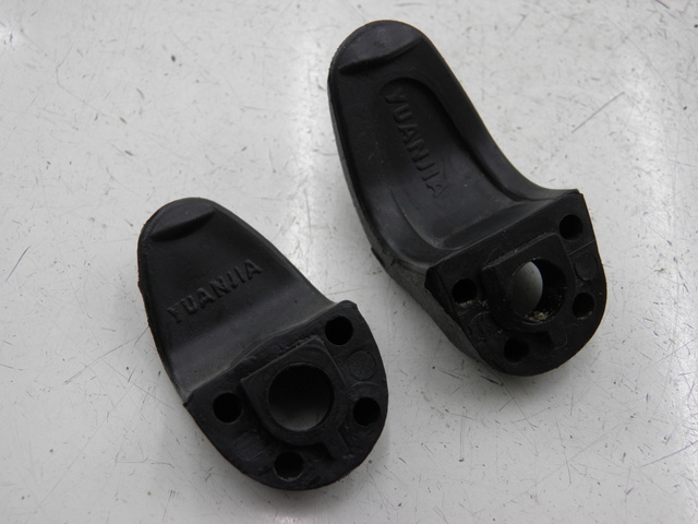 photo de CROCHET SAC BAOTIAN TRAVEL SPIRIT 50 (2010 - 2012)