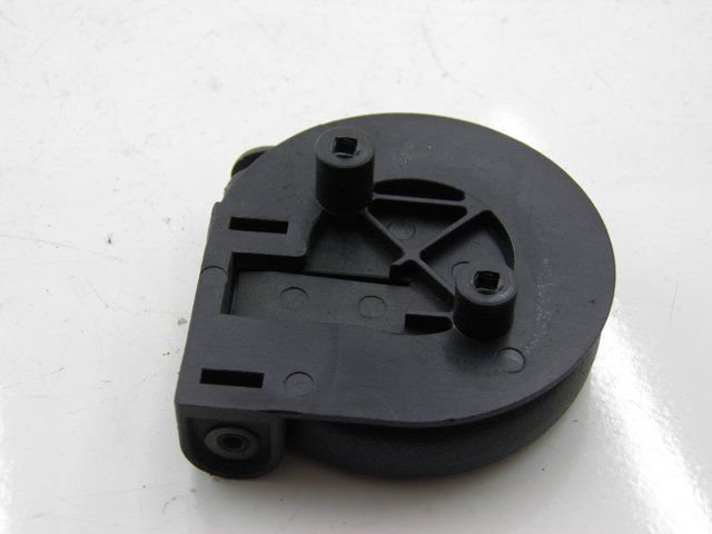 photo de CROCHET SAC PIAGGIO FLY 100 (2006 - 2010)