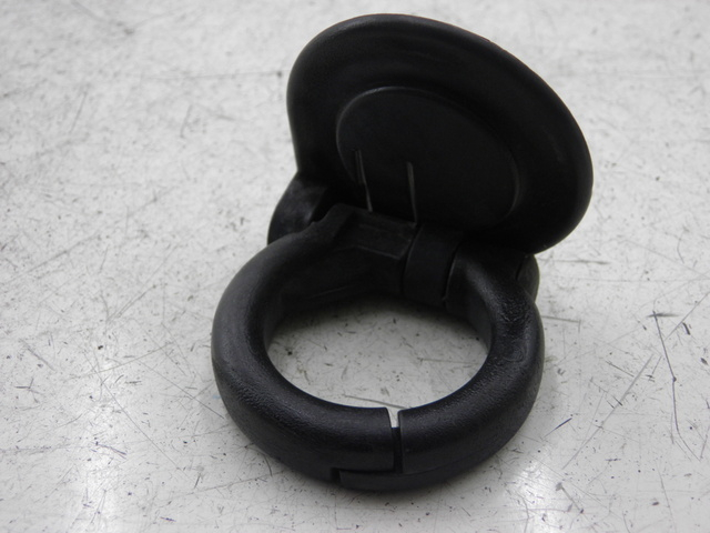 photo de CROCHET SAC PIAGGIO X9 EVOLUTION 500 (2003 - 2005)