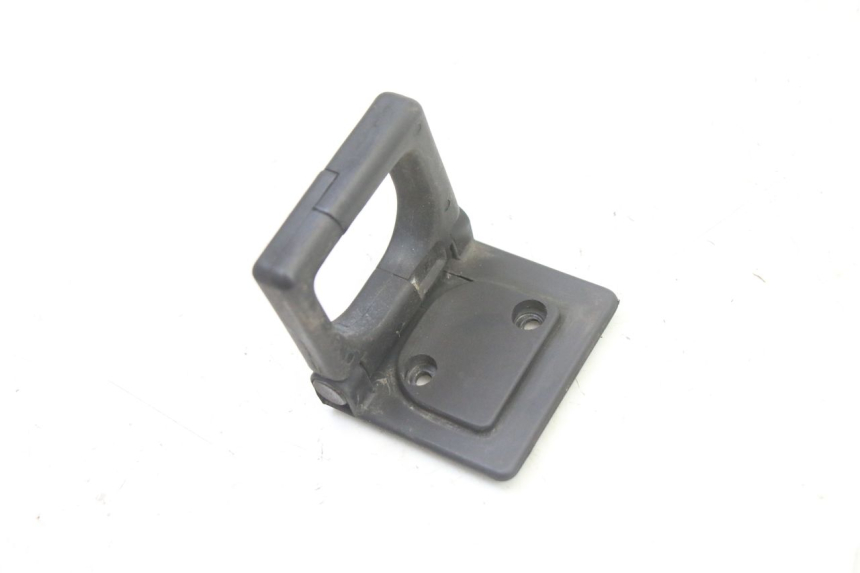 photo de CROCHET SAC PEUGEOT SATELIS 250 (2006 - 2012)