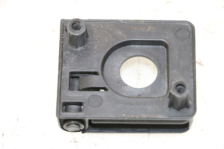 photo de CROCHET SAC PEUGEOT STREETZONE I NAKED 2T 50 (2018 - 2020)