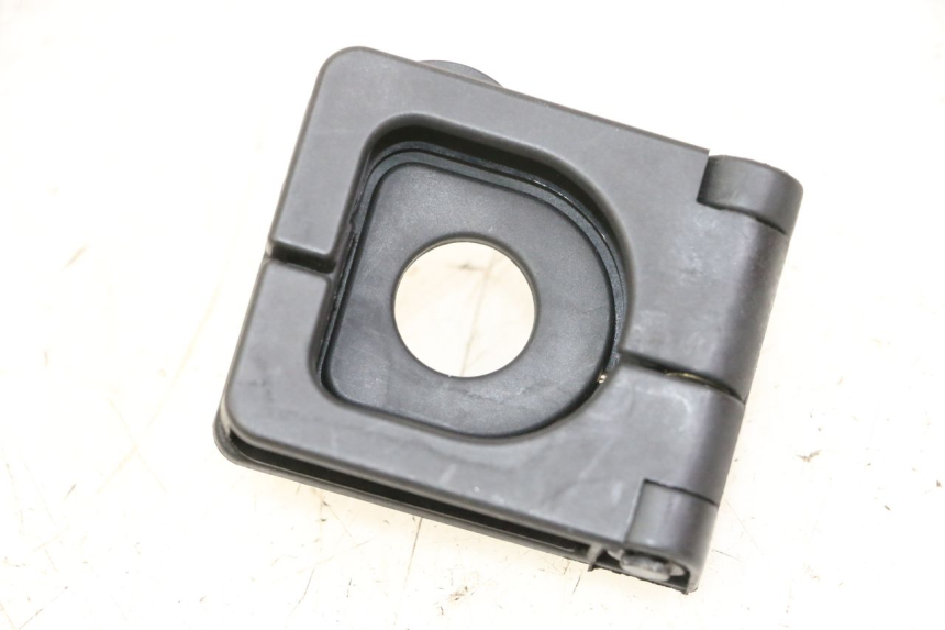 photo de CROCHET SAC PEUGEOT STREETZONE I NAKED 2T 50 (2018 - 2020)