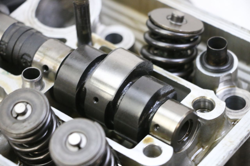 photo de CULASSE ARRIERE HONDA NTV DEAUVILLE 650 (2001 - 2006)