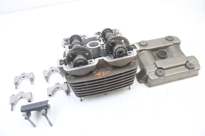 photo de CULASSE AVANT HYOSUNG GTR 125 (2006 - 2008)