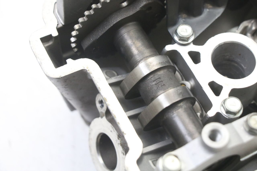 photo de CULASSE AVANT HYOSUNG GTR 125 (2006 - 2008)