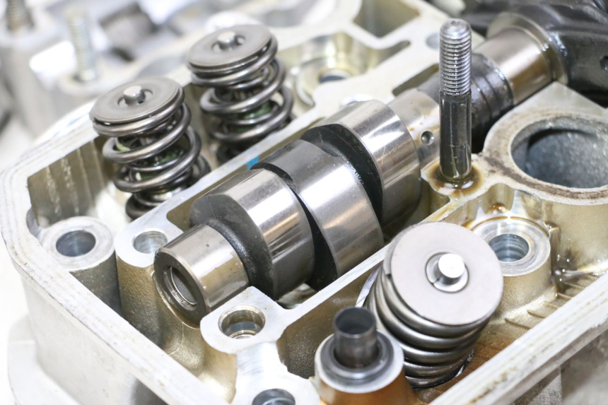 photo de CULASSE AVANT HONDA NTV DEAUVILLE 650 (2001 - 2006)