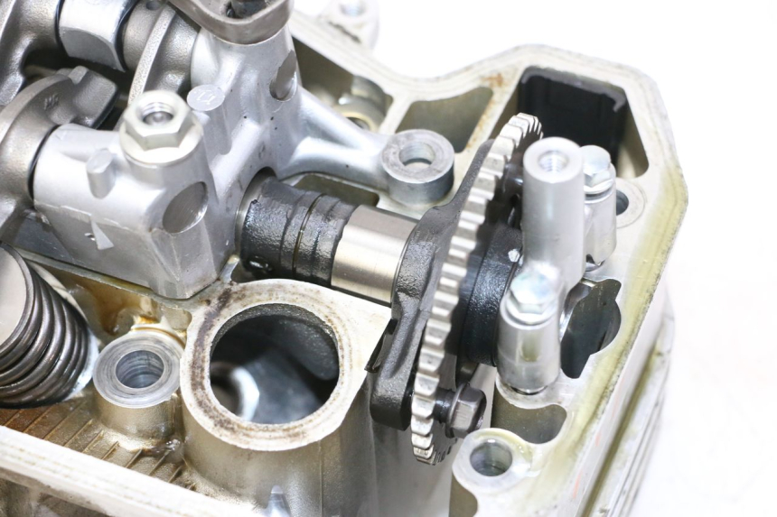 photo de CULASSE AVANT HONDA NTV DEAUVILLE 650 (2001 - 2006)