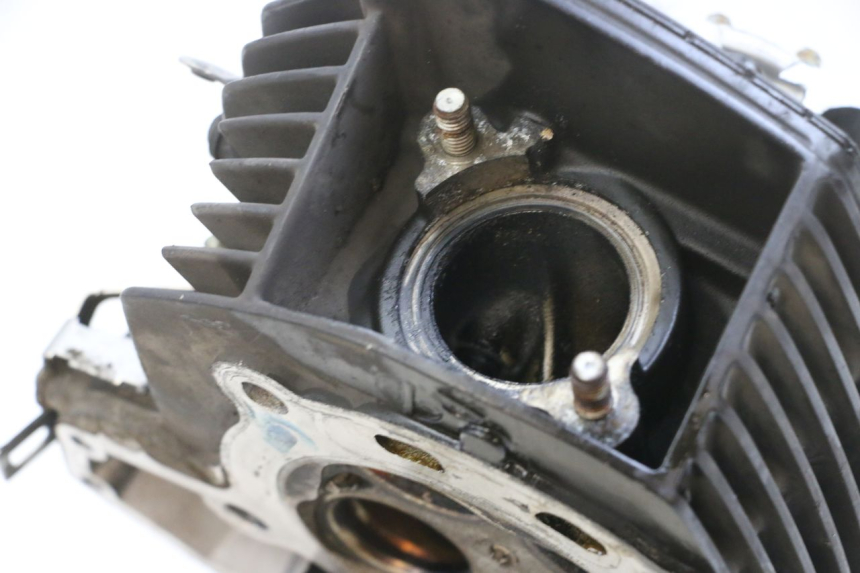 photo de CULASSE AVANT BMW R RT ABS 1200 (2010 - 2014) - Zoom composants