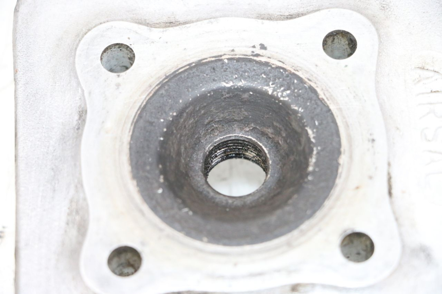 photo de CULASSE MBK BOOSTER SPIRIT NAKED 50 (2004 - 2017) - Gros plan technique