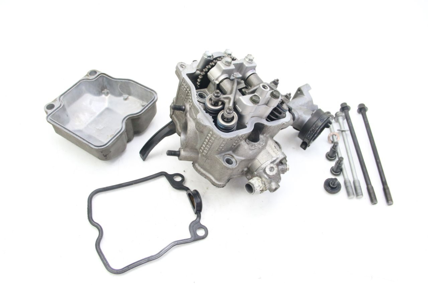 photo de CULASSE SUZUKI BURGMAN 125 (2007 - 2014)