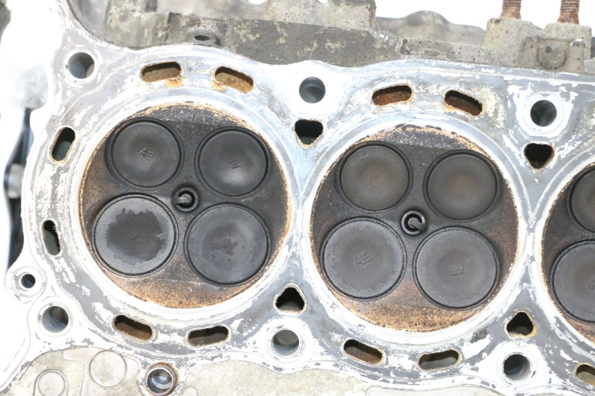 photo de CULASSE HONDA CBR RR FIREBLADE 900 (1992 - 1994)