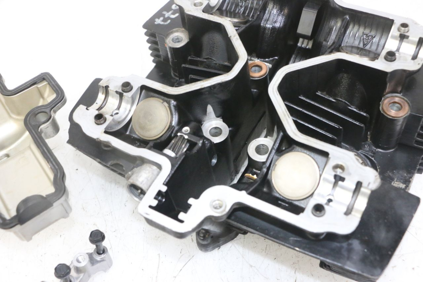 photo de CULASSE SUZUKI GS GSE 500 (2001 - 2003)