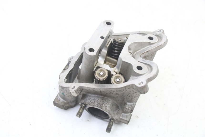 photo de CULASSE PEUGEOT SATELIS 125 (2013 - 2018)
