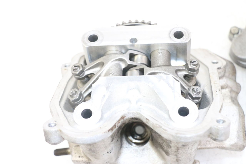 photo de CULASSE PEUGEOT SATELIS 125 (2013 - 2018)