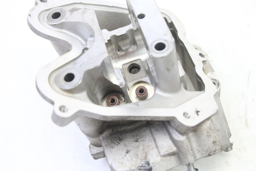 photo de CULASSE PEUGEOT SATELIS 125 (2013 - 2018)