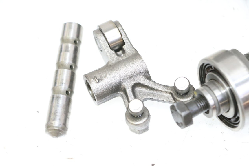 photo de CULASSE PEUGEOT SATELIS 125 (2013 - 2018)