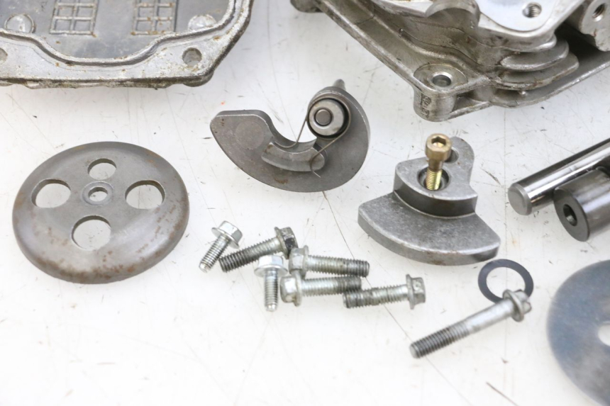 photo de Cylinder head PIAGGIO VESPA LX 125 (2005 - 2010)