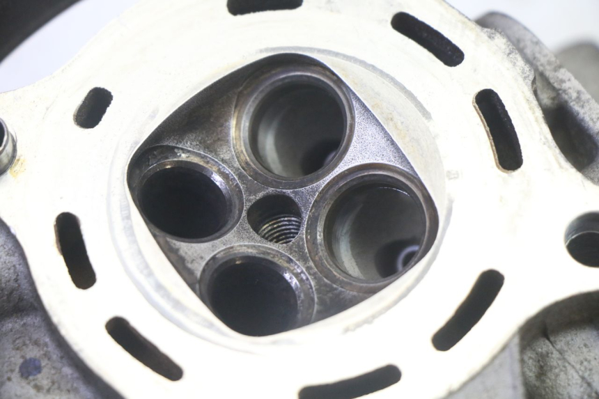 photo de CULASSE YAMAHA X-MAX XMAX 125 (2010 - 2014)