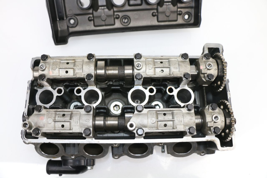 photo de CULASSE YAMAHA XJ6 ABS 600 (2008 - 2016)