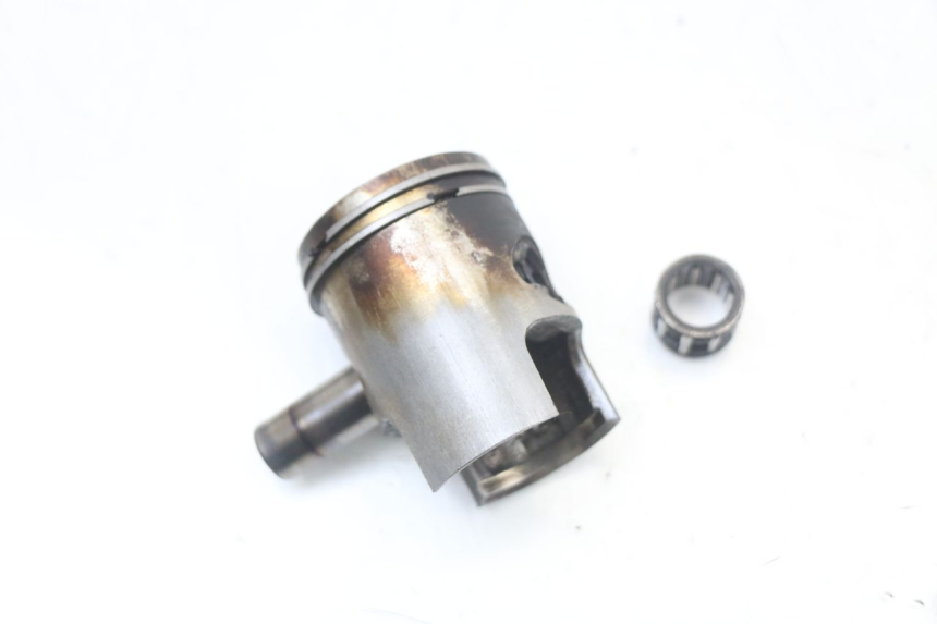 photo de CYLINDRE PISTON APRILIA SR MOTARD 50 (2012 - 2018)