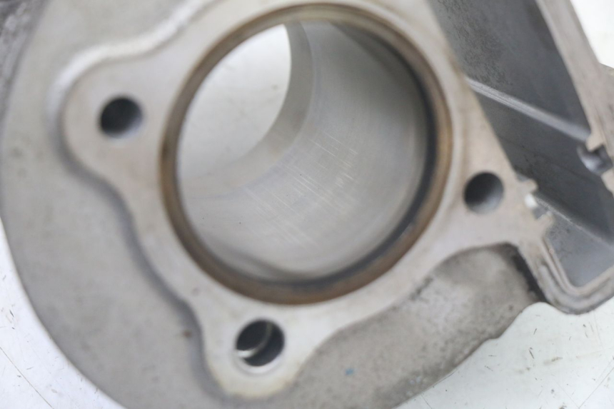 photo de CYLINDRE PISTON DAELIM BESBI 125 (2007 - 2008)