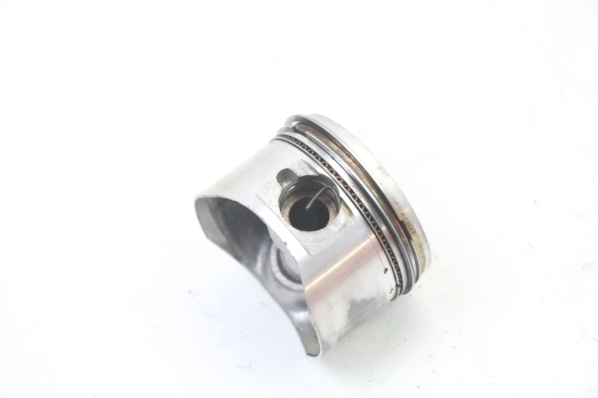 photo de CYLINDRE PISTON DAELIM BESBI 125 (2007 - 2008)