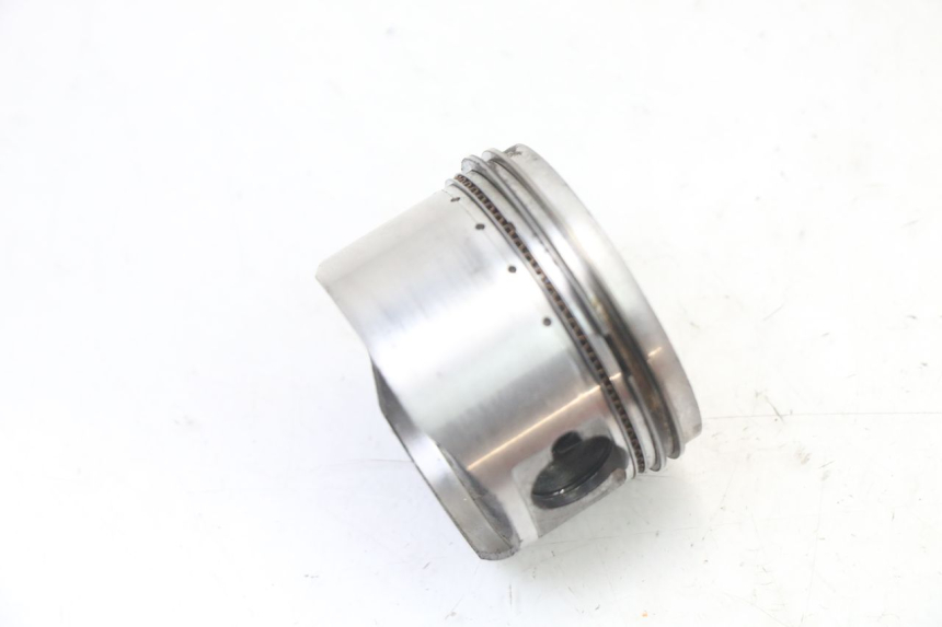 photo de CYLINDRE PISTON DAELIM BESBI 125 (2007 - 2008)