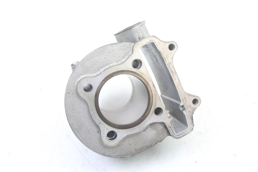 photo de CYLINDRE PISTON DAELIM BESBI 125 (2007 - 2008)