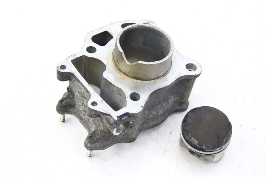 photo de CYLINDRE PISTON SUZUKI BURGMAN 125 (2007 - 2014)