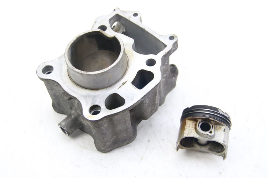 photo de CYLINDRE PISTON SUZUKI BURGMAN 125 (2007 - 2014)