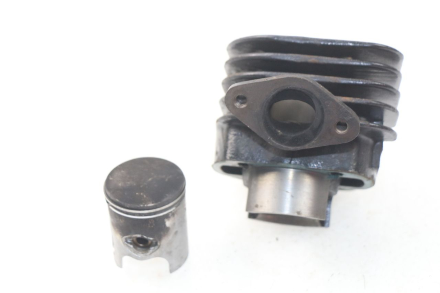 photo de CYLINDRE PISTON YAMAHA BW'S 50 (1999 - 2003) - Détails caractéristiques